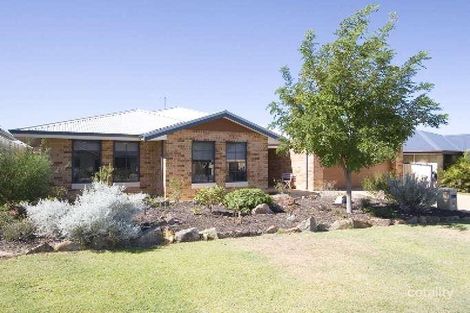 Property photo of 14 Newgain Crescent Carramar WA 6031