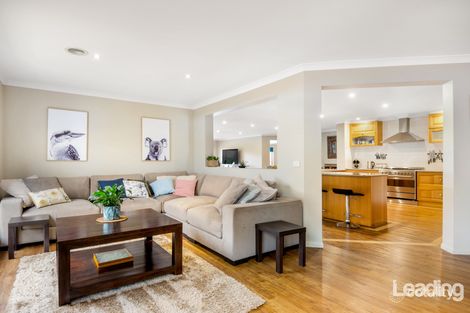 Property photo of 2 Pinot Court Sunbury VIC 3429