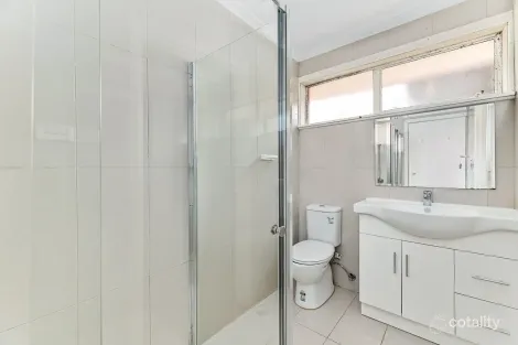 Property photo of 5 Maureen Crescent Noble Park VIC 3174
