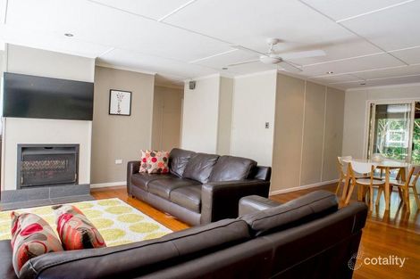 Property photo of 8 Horder Avenue Labrador QLD 4215