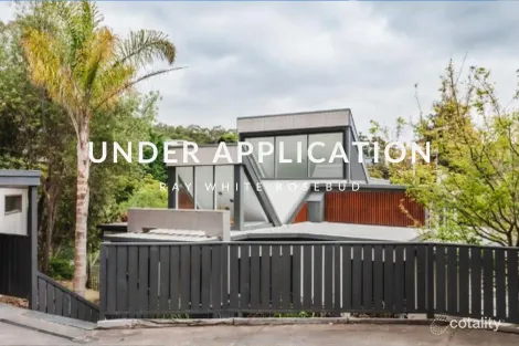 Property photo of 16 Arthurs Avenue McCrae VIC 3938