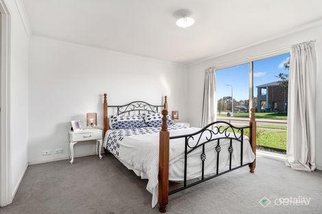 Property photo of 66 Clifton Park Drive Carrum Downs VIC 3201