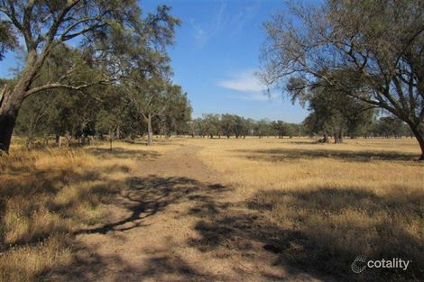 911 Orton Rd, Oakford, WA 6121