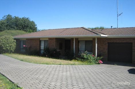 Property photo of 3/3 Hall Court Kyneton VIC 3444