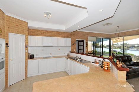 Property photo of 34 Heron Place South Yunderup WA 6208