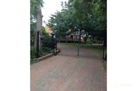 17 Haughton Pde, Rosanna, VIC 3084