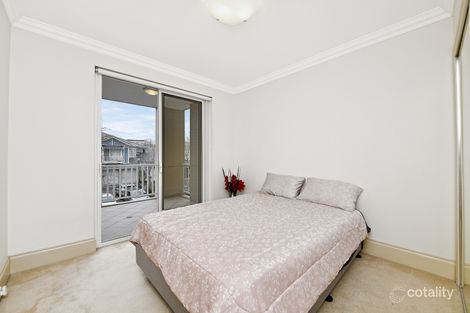 Property photo of 205/1 Orchards Avenue Breakfast Point NSW 2137