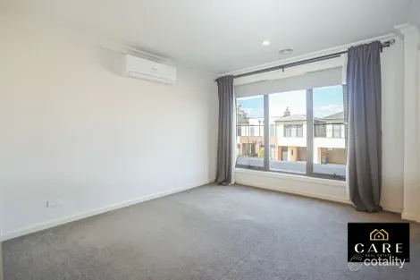 Property photo of 5 Knotwood Street Narre Warren VIC 3805