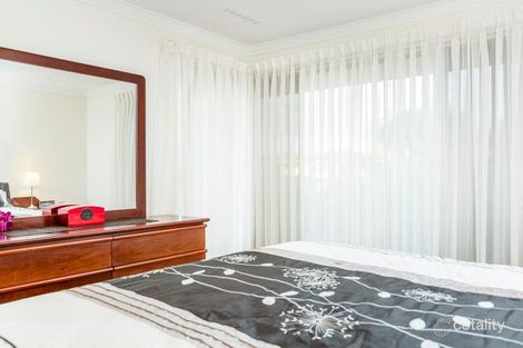 Property photo of 43 McBeth Way Kardinya WA 6163