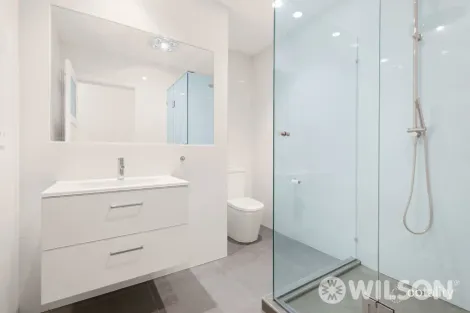 Property photo of 1/2 Raith Court St Kilda East VIC 3183