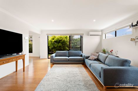 Property photo of 26 Quealy Street Casey ACT 2913
