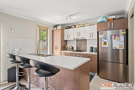 Property photo of 10/20A Kinarra Avenue Wyoming NSW 2250