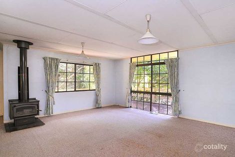 Property photo of 10 Ferres Road Emerald VIC 3782