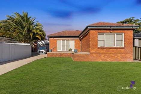 Property photo of 11 Jacqueline Crescent Greenacre NSW 2190