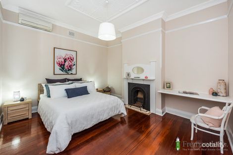 Property photo of 194 Hampton Road Beaconsfield WA 6162
