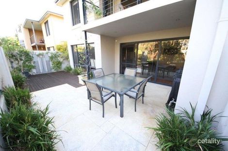 Property photo of 8 Toorak Rise North Perth WA 6006