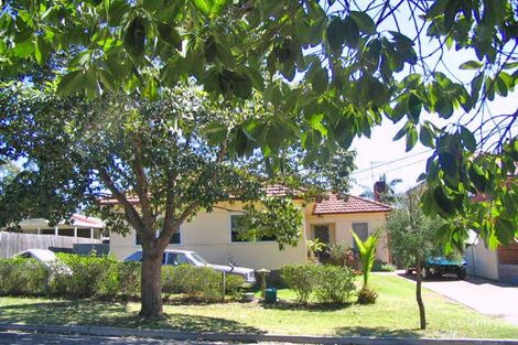 Property photo of 22 Loader Avenue Beverly Hills NSW 2209