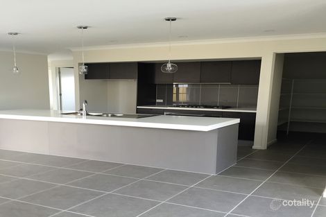 6 Azure Way, Coomera, QLD 4209