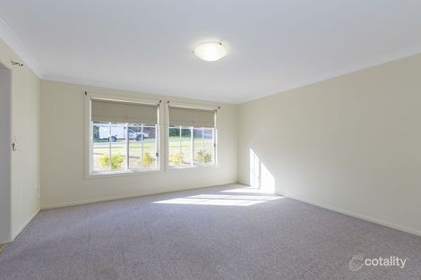 Property photo of 11 Beauty Crescent Surfside NSW 2536