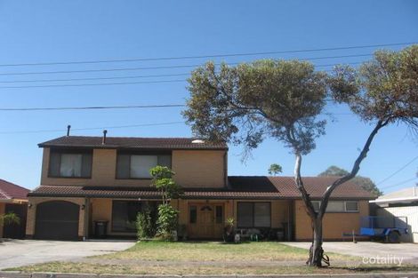 3 Sturt Rd, Valley View, SA 5093