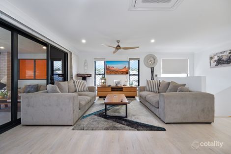 Property photo of 8 Fishermans Lane Emu Park QLD 4710