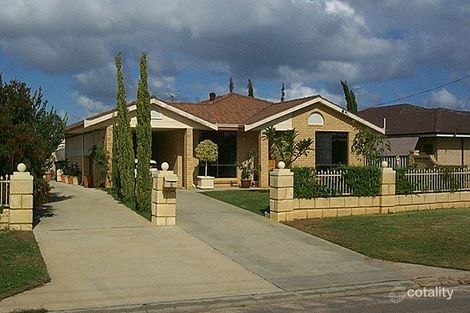 8 Queenscliff Cl, Tarcoola Beach, WA 6530