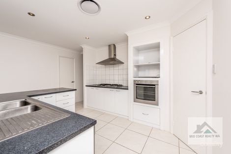 29 Beachcomber Hill, Glenfield, WA 6532