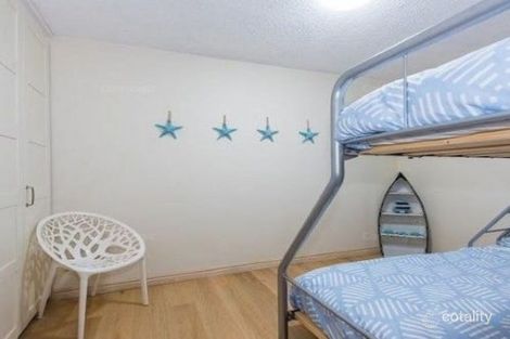 Property photo of 2/27 Second Avenue Sandgate QLD 4017