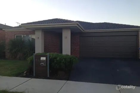 Property photo of 16 Sabel Drive Cranbourne North VIC 3977