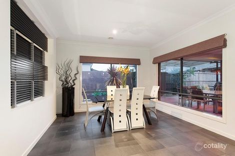 Property photo of 6 Wendyn Avenue Keysborough VIC 3173