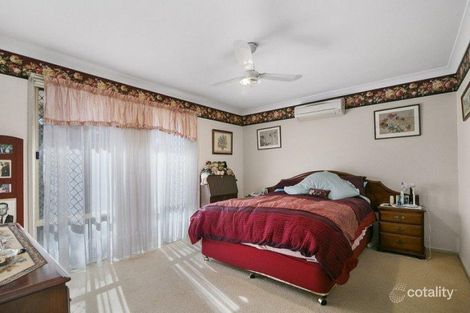Property photo of 14 Helmsley Court Yamanto QLD 4305
