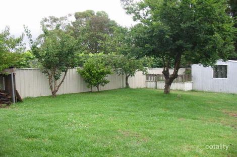 Property photo of 10 Pearce Street Hill Top NSW 2575