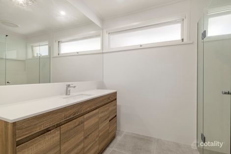 Property photo of 1/28 New Street Hampton VIC 3188