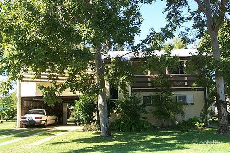 10 Barramundi St, Taylors Beach, QLD 4850