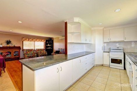 Property photo of 39 Cortes Drive Thabeban QLD 4670