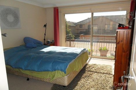 Property photo of 4 Frazier Close Liberty Grove NSW 2138