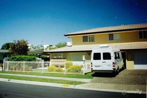 2/32 Burrows St, Biggera Waters, QLD 4216