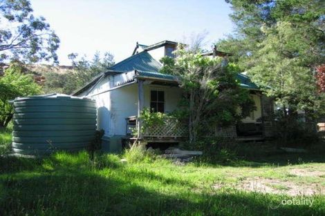 2 Foxlow St, Captains Flat, NSW 2623