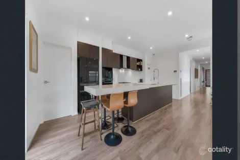 Property photo of 8 Faculty Avenue Donnybrook VIC 3064