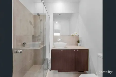 Property photo of 8 Faculty Avenue Donnybrook VIC 3064