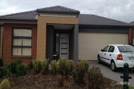 Property photo of 14 Lanark Place Deer Park VIC 3023