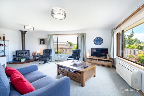 Property photo of 2 Quiberon Court Margate TAS 7054
