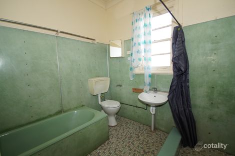 Property photo of 22 White Avenue Armidale NSW 2350