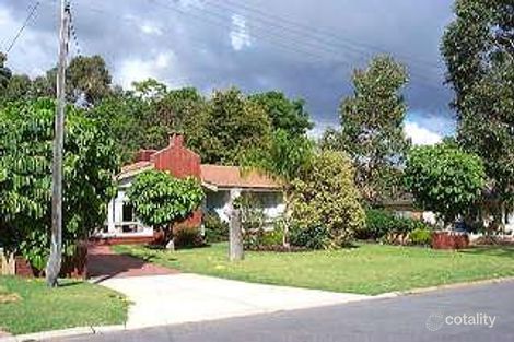 Property photo of 3 Laconia Court Riverton WA 6148