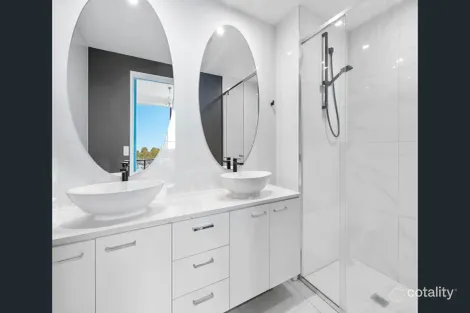 Property photo of 3608/5 Harbour Side Court Biggera Waters QLD 4216