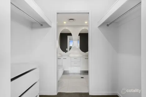 Property photo of 3608/5 Harbour Side Court Biggera Waters QLD 4216