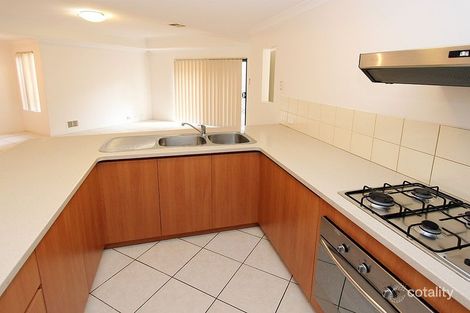 Property photo of 2/10 Davey Street Mandurah WA 6210