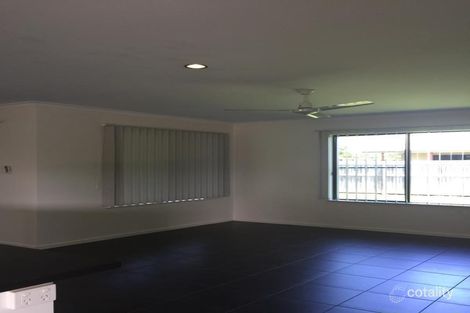 Property photo of 8 Sidon Court Ooralea QLD 4740