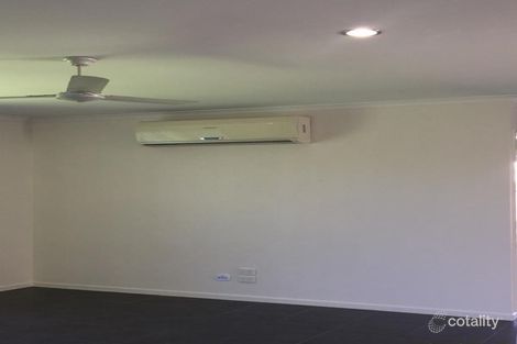 Property photo of 8 Sidon Court Ooralea QLD 4740