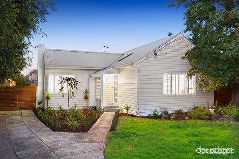 Property photo of 15 Uonga Road Bentleigh VIC 3204